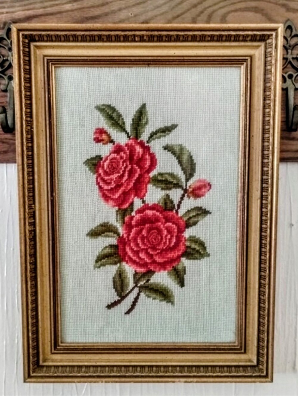 Vintage 70's  Hand stitched Wool Needlepoint Roses🌹Cottage Core Framed Art